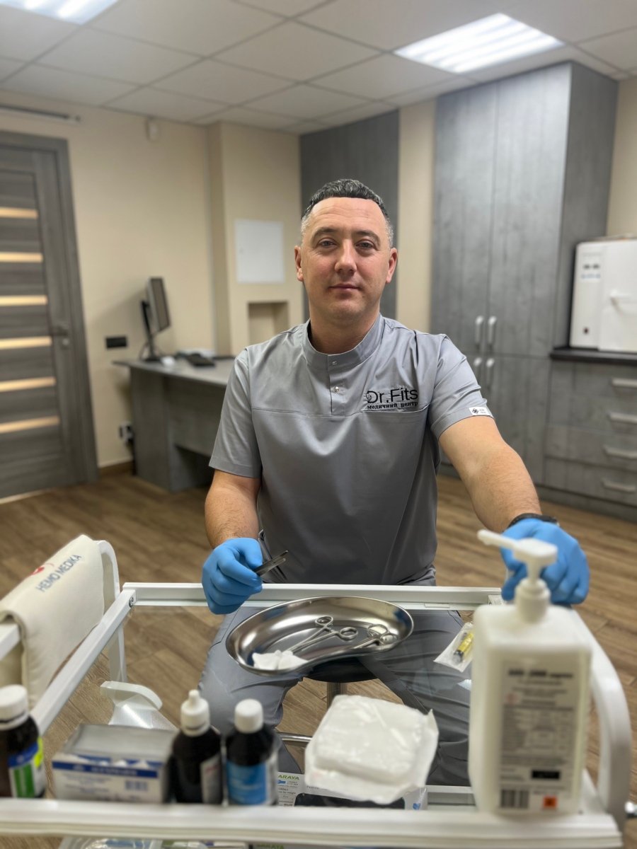 Фіц Юрій Михайлович Хірург-проктолог